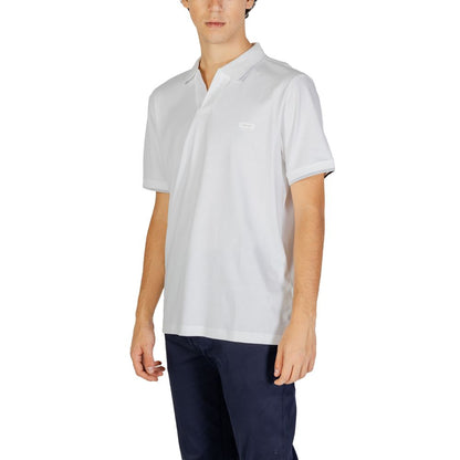 Calvin Klein Jeans White Cotton Polo Shirt with open collar and subtle chest logo, perfect for comfortable casual wear.