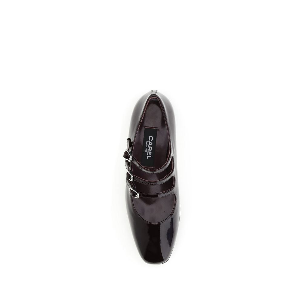 Top view of Carel Paris Kina Pumps in patent leather with three straps.