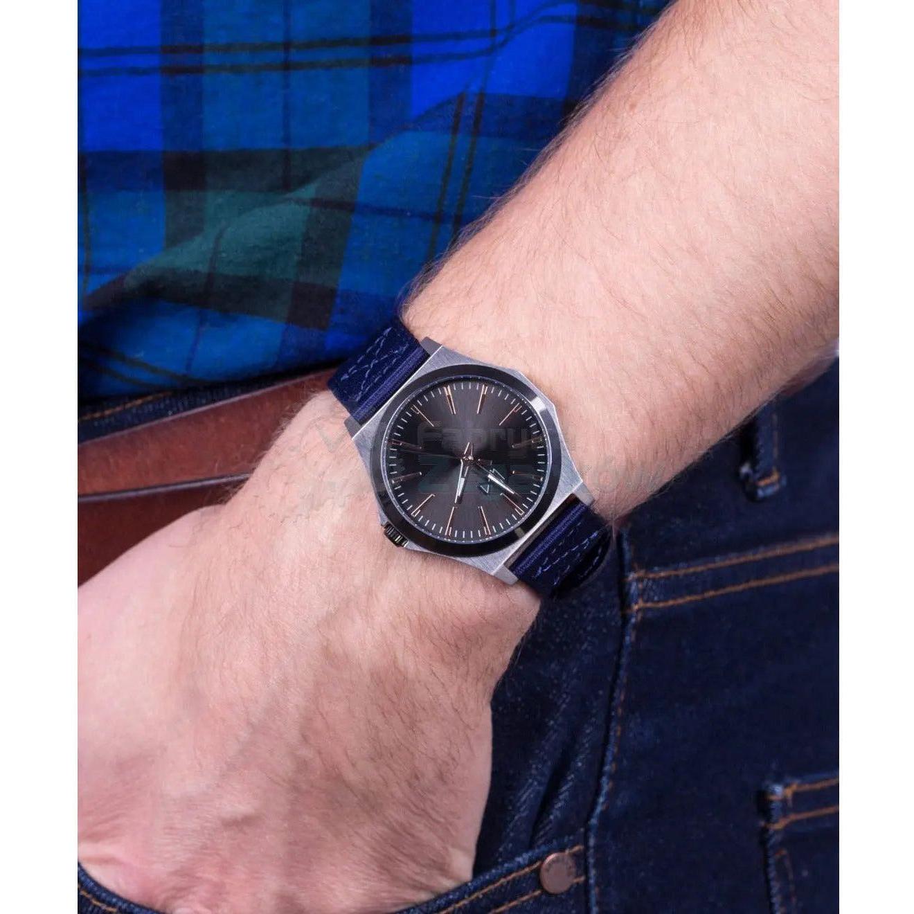 مارك مادوكس - مجموعة جديدة وزارة الدفاع. HC7103-57