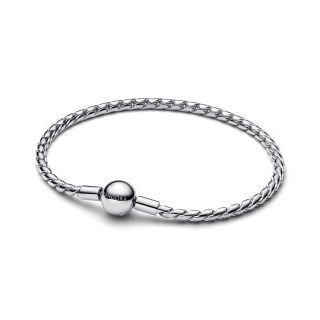 PANDORA JEWELRY Mod. 594028C00-17 silver bracelet with elegant design.