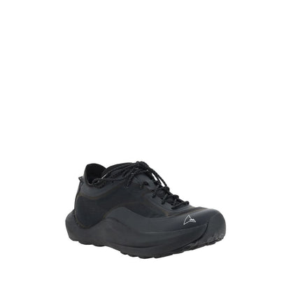 ROA Black Rubber Athletic Sneakers with Vibram lugged outsole, reinforced round toe, and tubular laces for a secure, adjustable fit.
