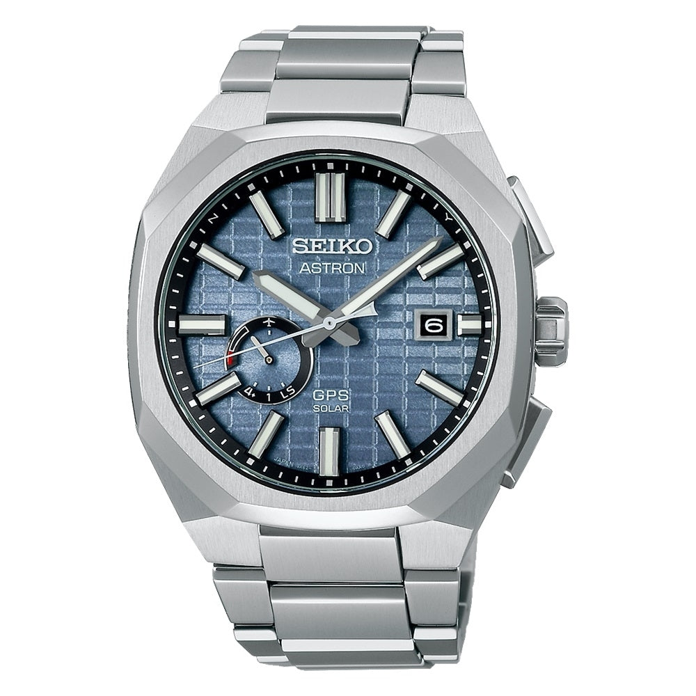 SEIKO ASTRON Mod. SOLAR GPS titanium wristwatch with sapphire dial and solar movement, 10 ATM water resistance, ideal for men.
