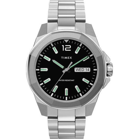 TIMEX Mod. ESSEX AVENUE wristwatch with stainless steel bracelet, day and date function, 44mm case, and water resistance up to 5 ATM.